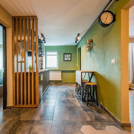 Park Apartment 23 Alba Iulia Bagian luar foto
