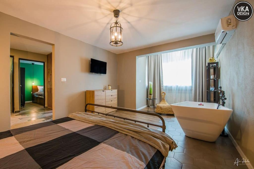 Park Apartment 23 Alba Iulia Bagian luar foto